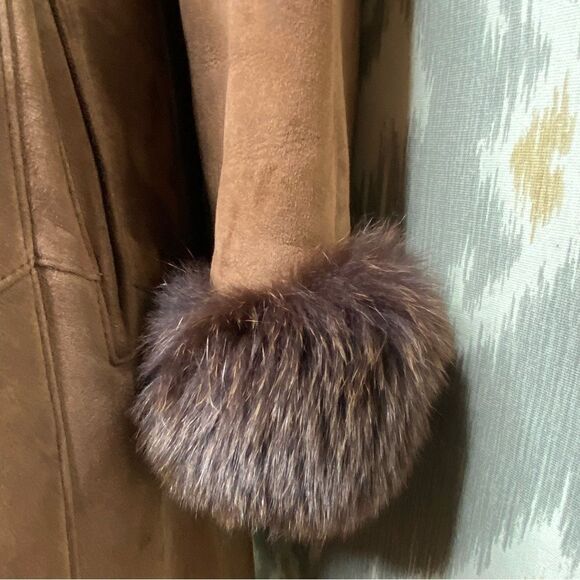 Ralph Lauren Vintage Chocolate Brown Fur Trimmed Lamb Shearling Swing Coat - Picture 8 of 16